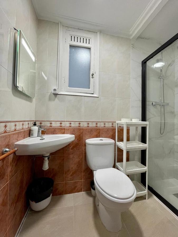 A & M Barcelona Hostal Εξωτερικό φωτογραφία