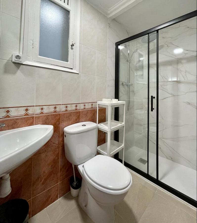 A & M Barcelona Hostal Εξωτερικό φωτογραφία