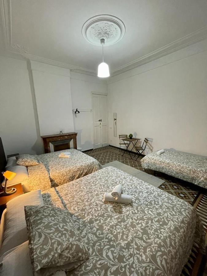 A & M Barcelona Hostal Εξωτερικό φωτογραφία